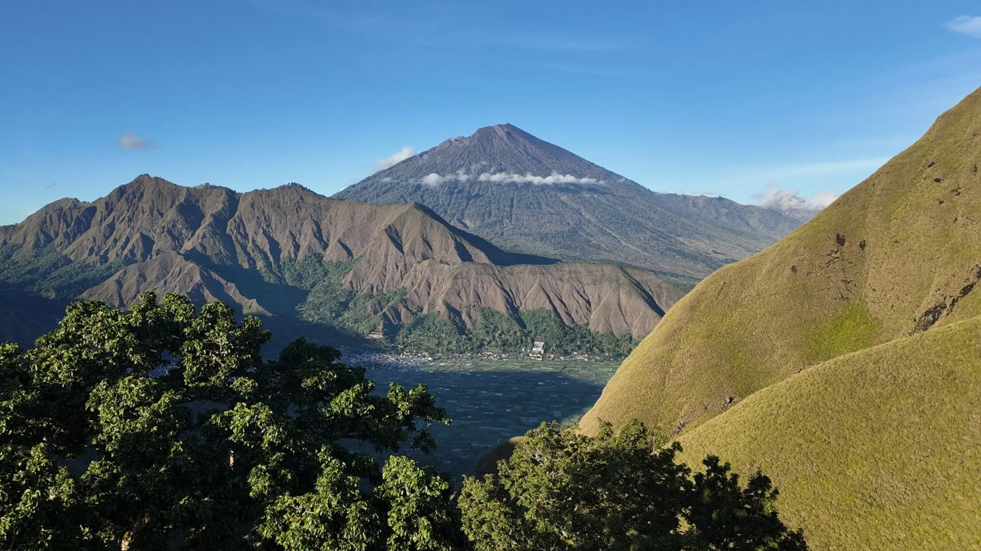 Bao Daya Summit Sembalun