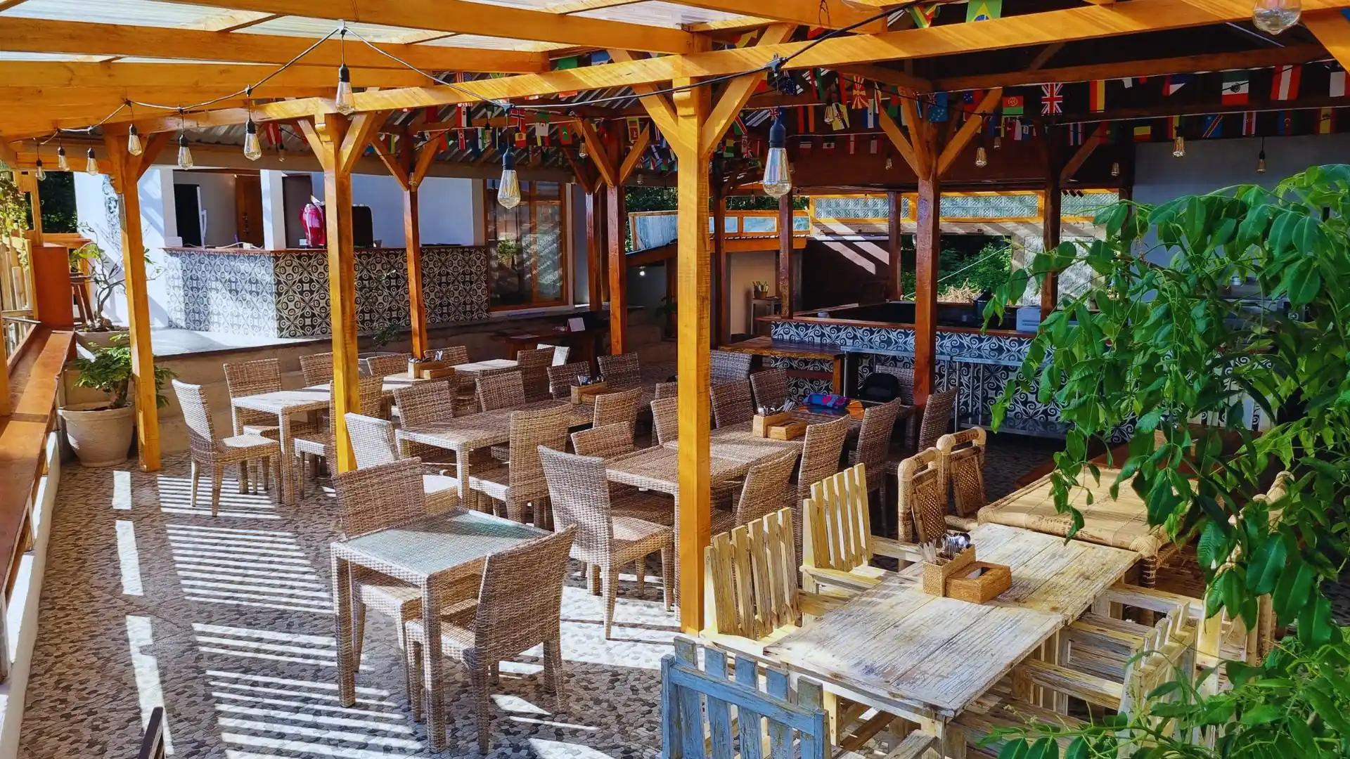 Cafe Rinjani Dawn Interior Lombok