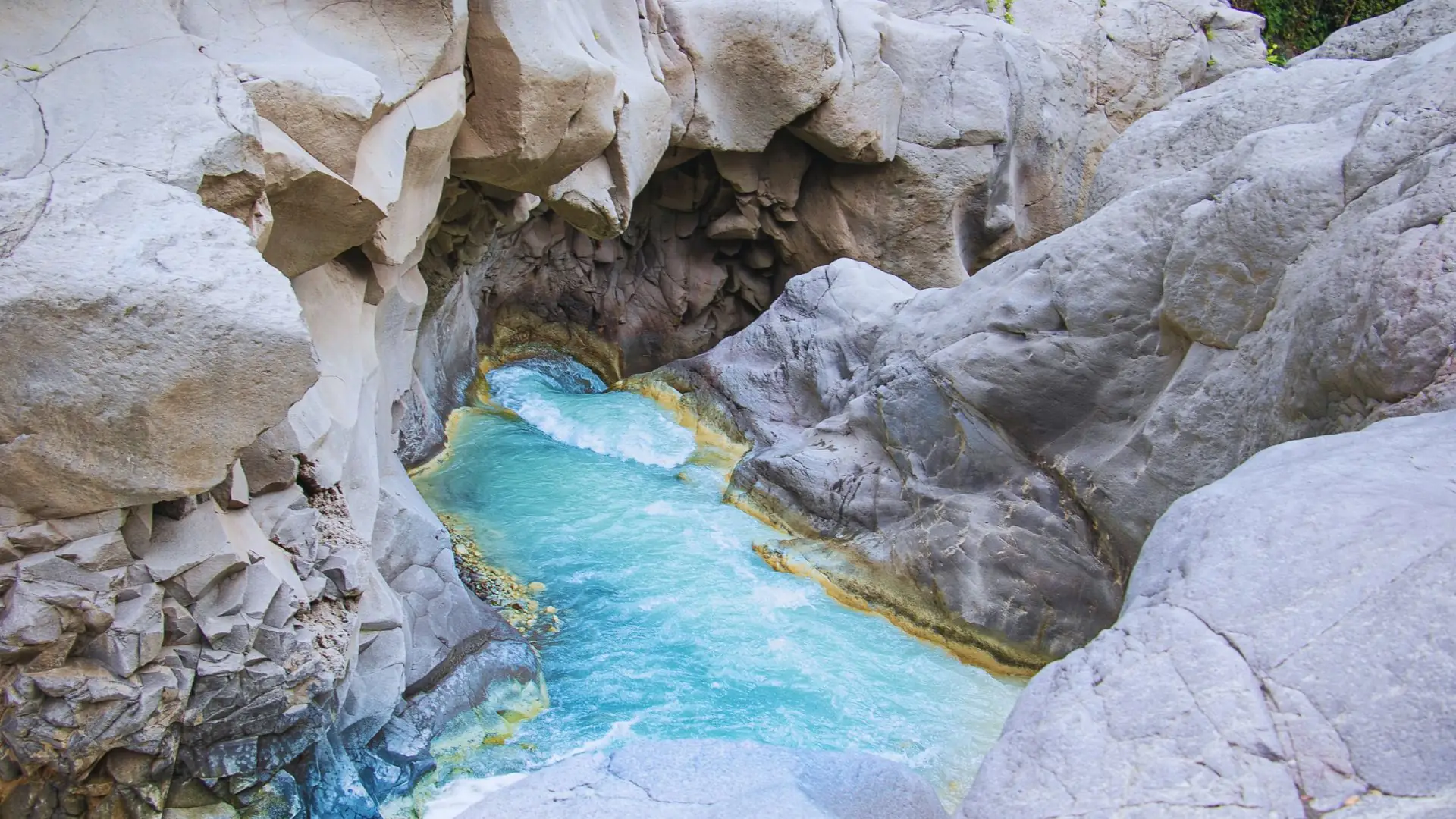 Mangku Kodek Waterfall Gorge