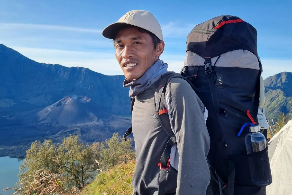 Risk Management on a School Expedition to Rinjani
